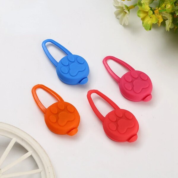 LED Glowing Pet Collar Pendant - Image 2