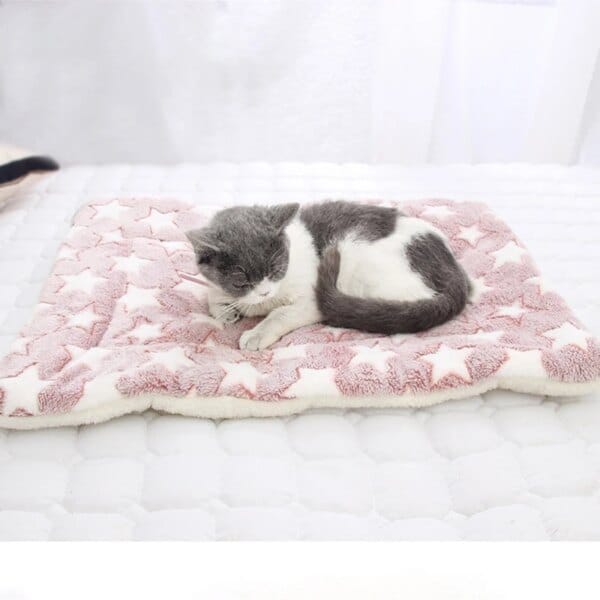 Soft flannel pet bed for small to large dogs, warm and cozy for cats and perfect for puppies with pillow and soft blanket. - Image 4